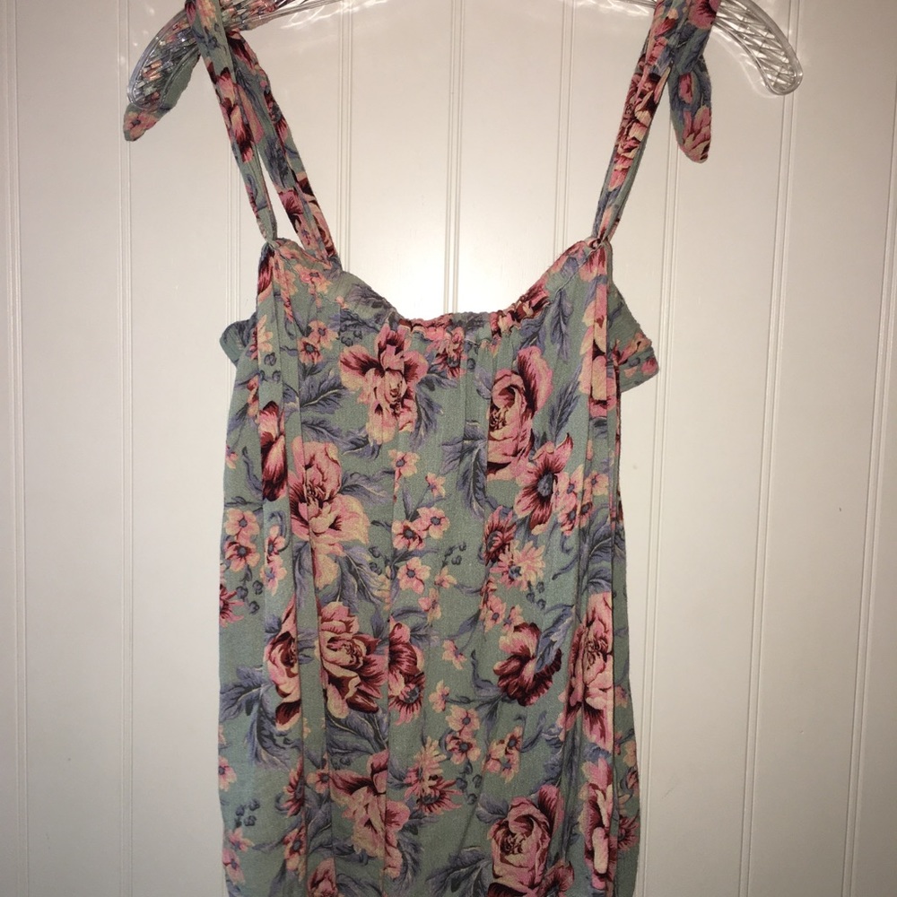 American Eagle floral tank top with ties